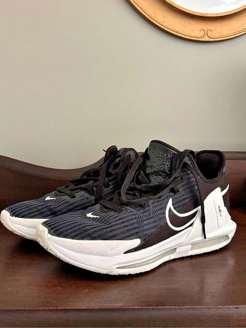 Nike LeBron Witness 6 Athletic Shoes in Black & White